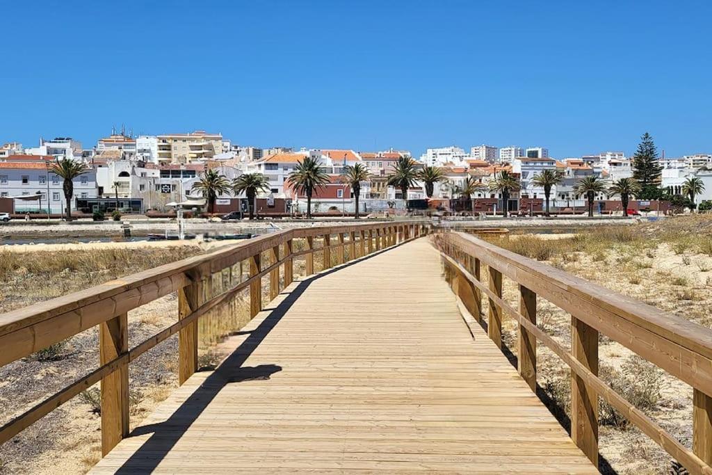 Lagos-Piscine Et Mer- Condominio Do Mar Kültér fotó