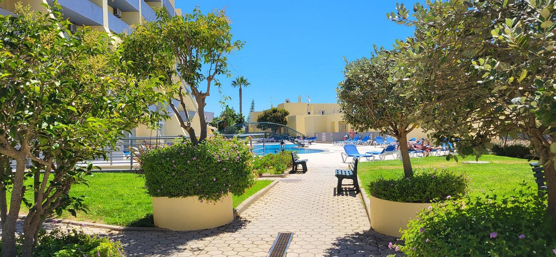 Lagos-Piscine Et Mer- Condominio Do Mar Kültér fotó